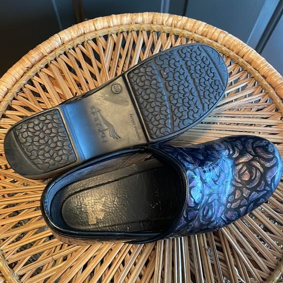 Dansko XP - Picture 3 of 6